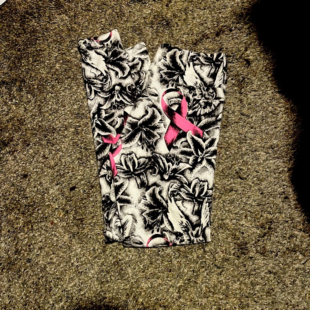 LuLaRoe One size white, black and breast cancer awareness ribbons